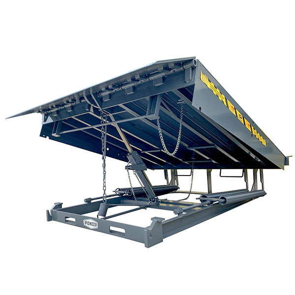 Pioneer P2000 Series dock leveler